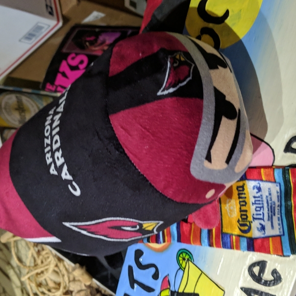 Cardinals Squishable - Picture 3 of 3